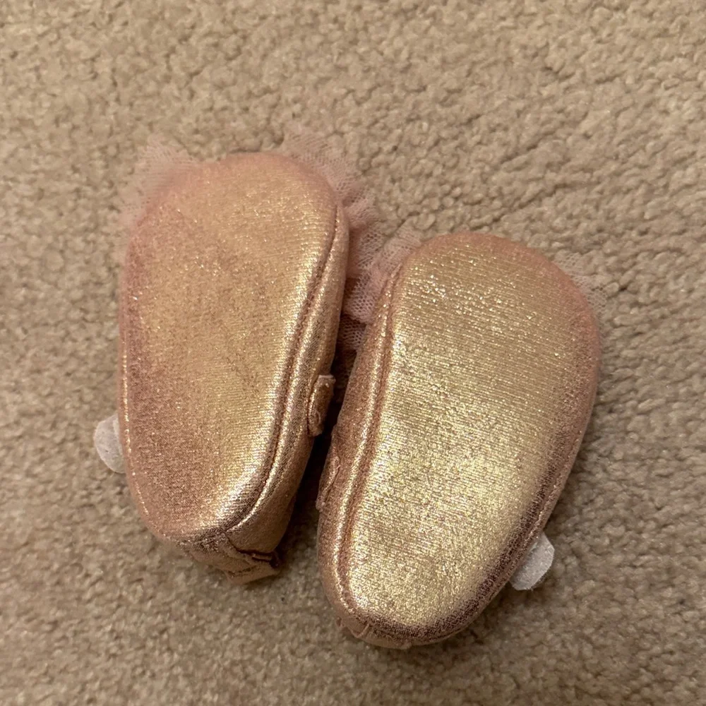 Pink Glitter Baby Shoes with Heart Bow Detail - Picture 3 of 4